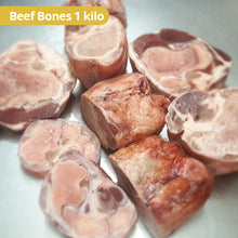 Load image into Gallery viewer, DeliGood Beef Bones 1 kilo

